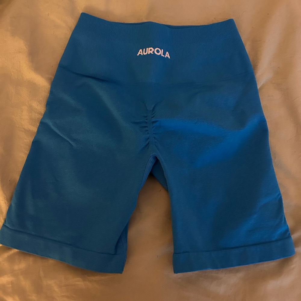 Blue Aurola shorts